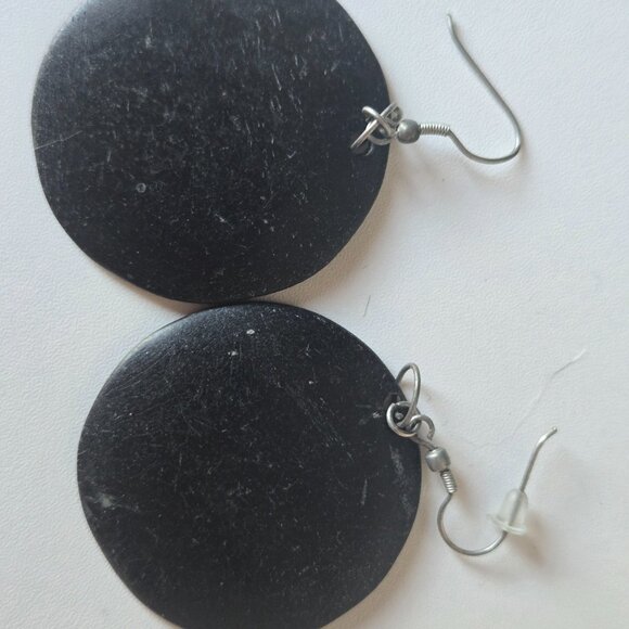 Vintage Black Carved Horn Disc Earrings - Picture 3 of 5